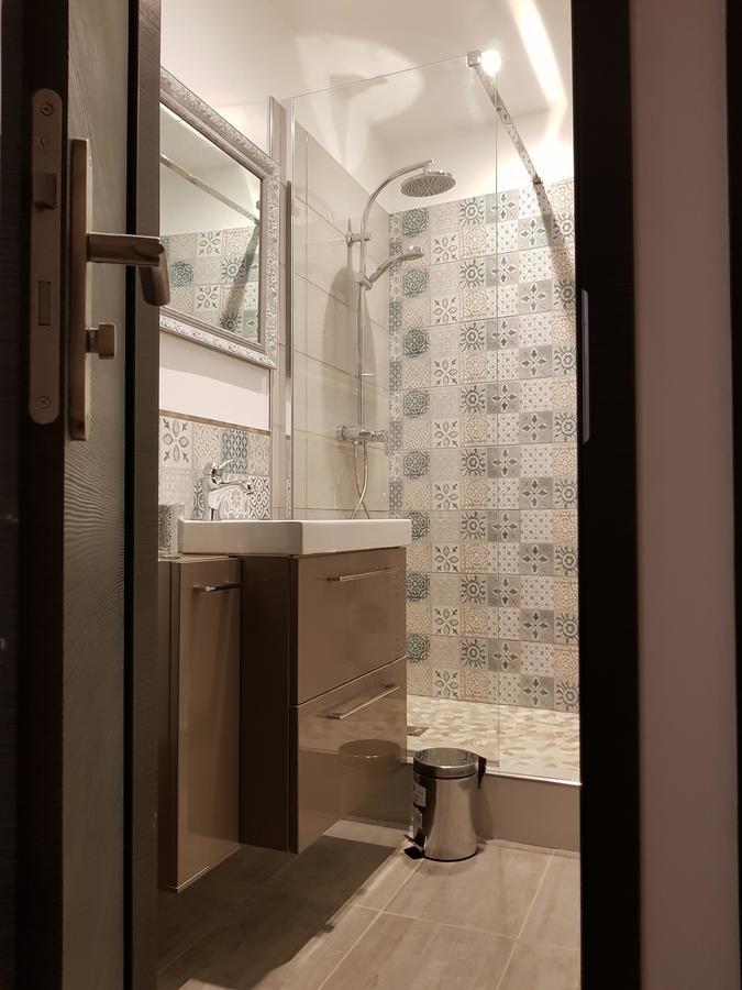 Apartamento Le Nid De L'Ill, Magnifique Duplex Cosy Petite France Estrasburgo Exterior foto