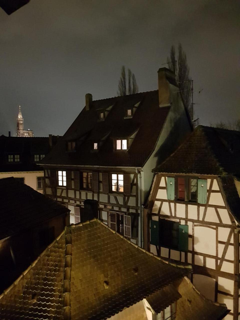 Apartamento Le Nid De L'Ill, Magnifique Duplex Cosy Petite France Estrasburgo Exterior foto